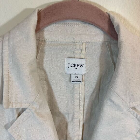 J. Crew Women’s Relaxed Linen-Cotton Blazer in Natural Cream 6 - Picture 5 of 13